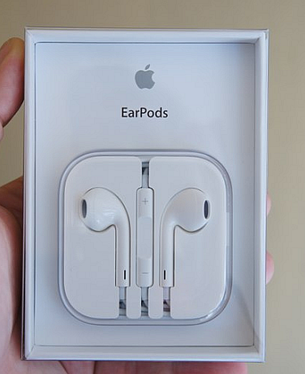 Apple launches new EarPod Headphones