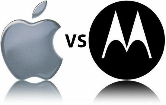 Apple/ Motorola battle over patent infringement