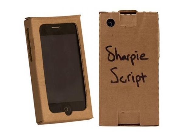 Cardboard iPhone cover