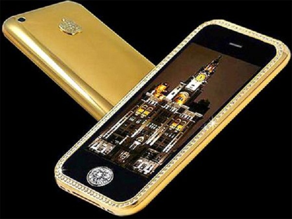 Gold Striker iPhone 3GS