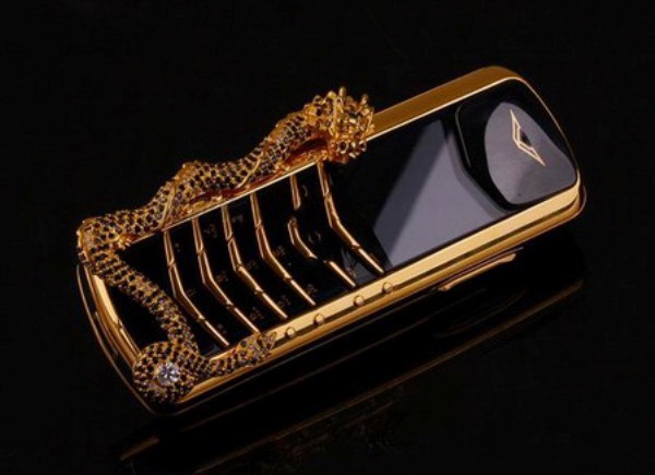 Signature Cobra by Vertu