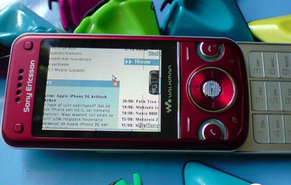 Sony Ericsson W760