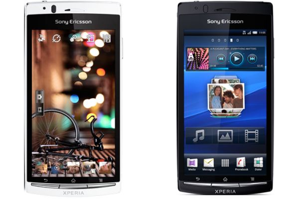 Sony Ericsson Xperia Arc vs. Xperia Arc S